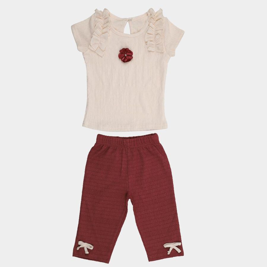 Girls Cream Ruffle Top and Maroon Capri Set, ऑफ व्हाइट, large image number null