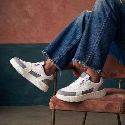 Ladies' Shoes