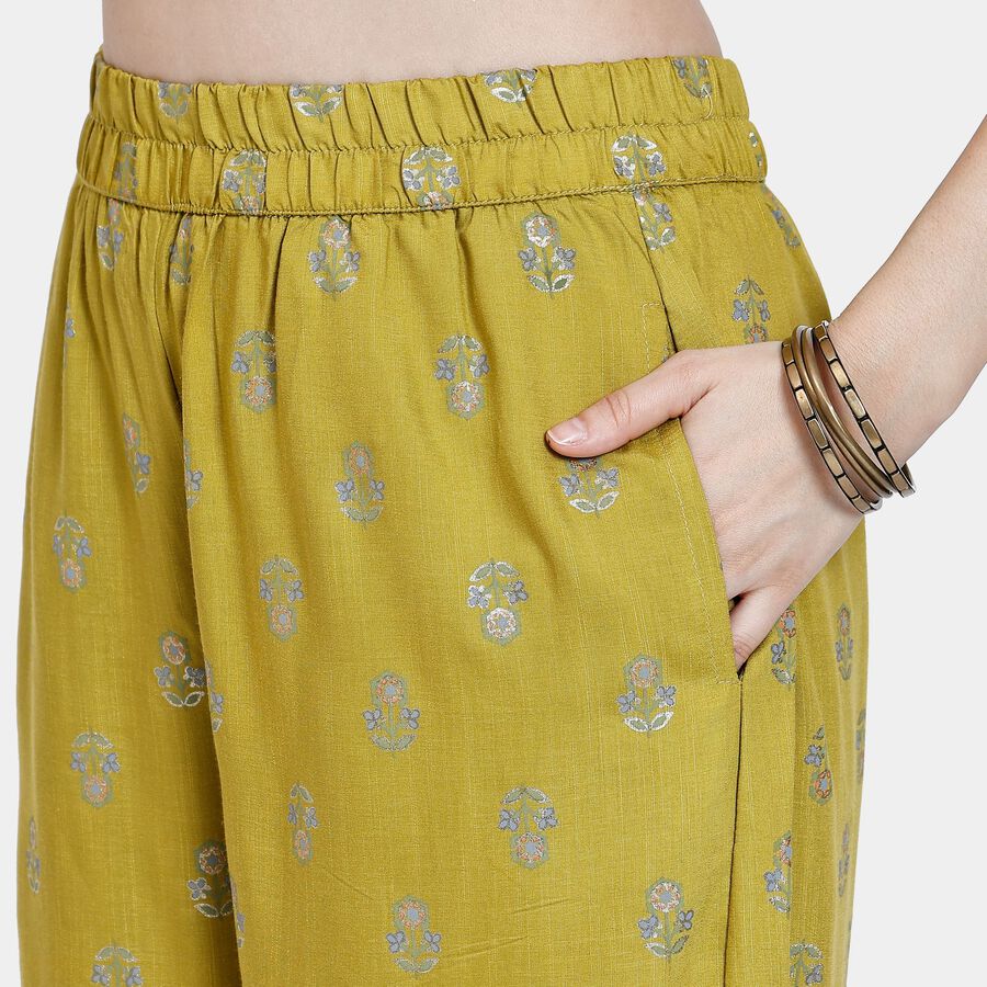 Ladies' Ethnic Set, हल्का हरा, large image number null