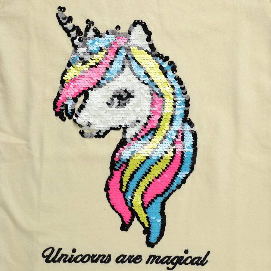 Girls Yellow Cotton Round Neck Casual T-Shirt, पीला, large