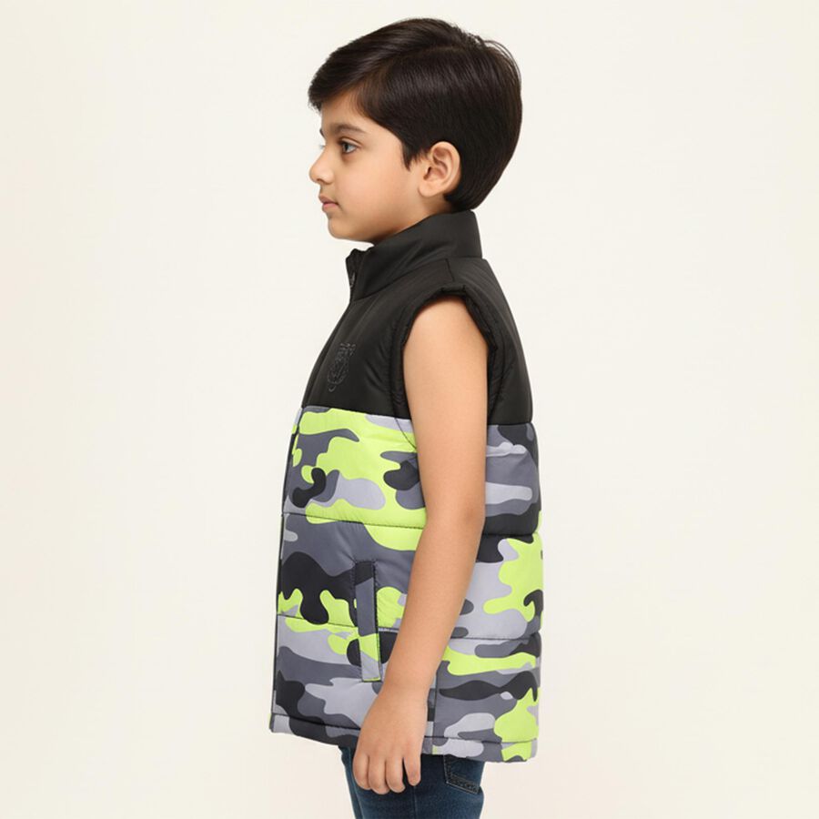 Boys Black and Camouflage High Neck Sleeveless Jacket, काला, large image number null