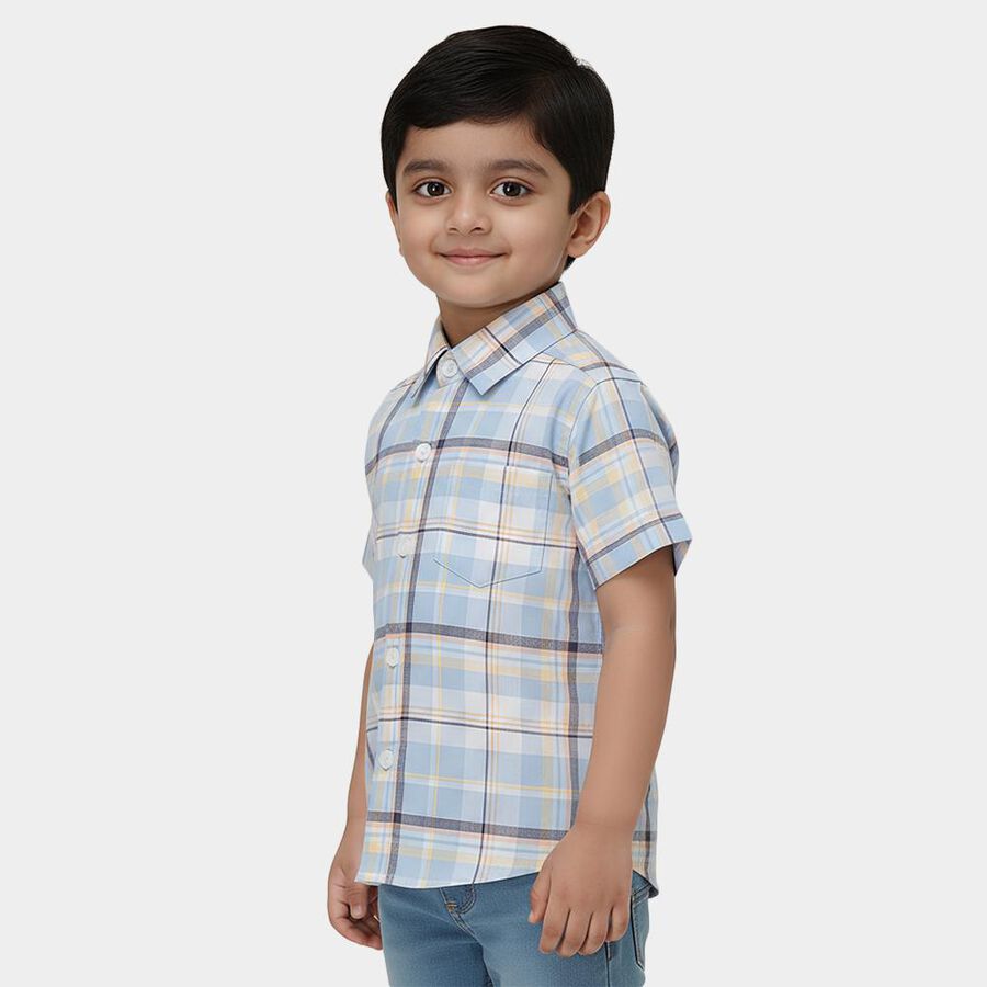 Boys' Light Blue Cotton Half Sleeve Classic Collar Casual Shirt, हल्का नीला, large