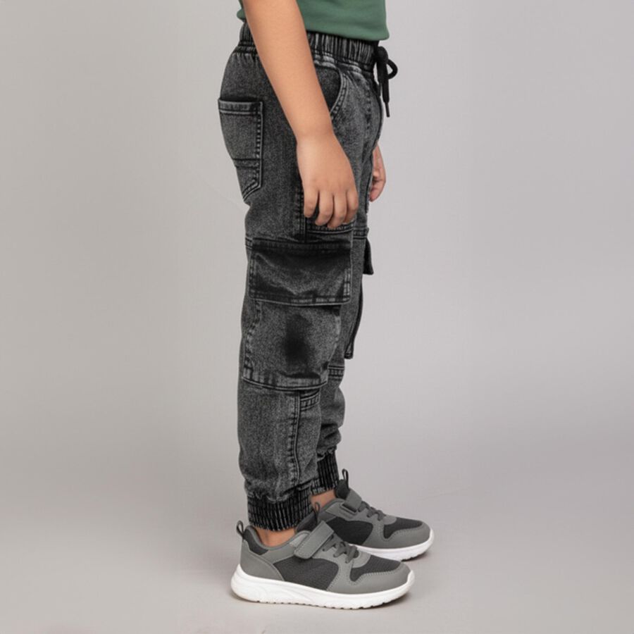 Boys Washed Black Cargo Fit Jeans, गहरा ग्रे, large image number null