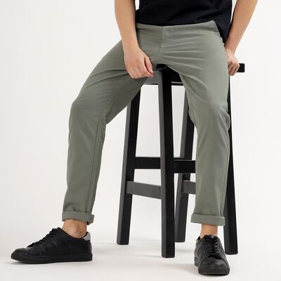 Men's Muted Sage Green Slim Fit Flat-Front Casual Trousers