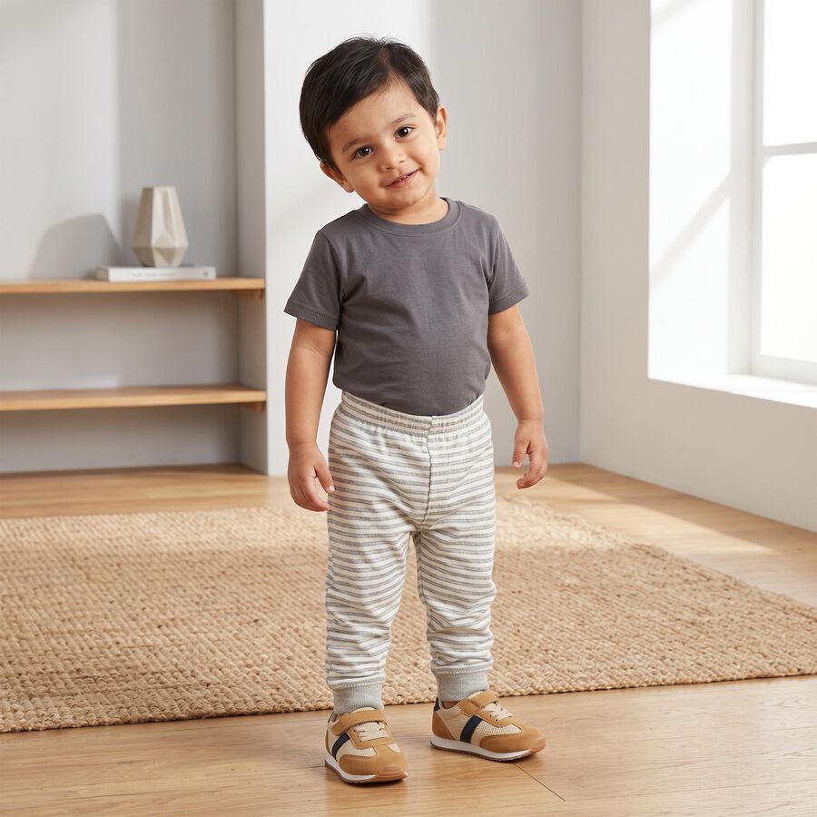 Infants Charcoal Striped Jogger Fit Pyjama, चारकोल, large