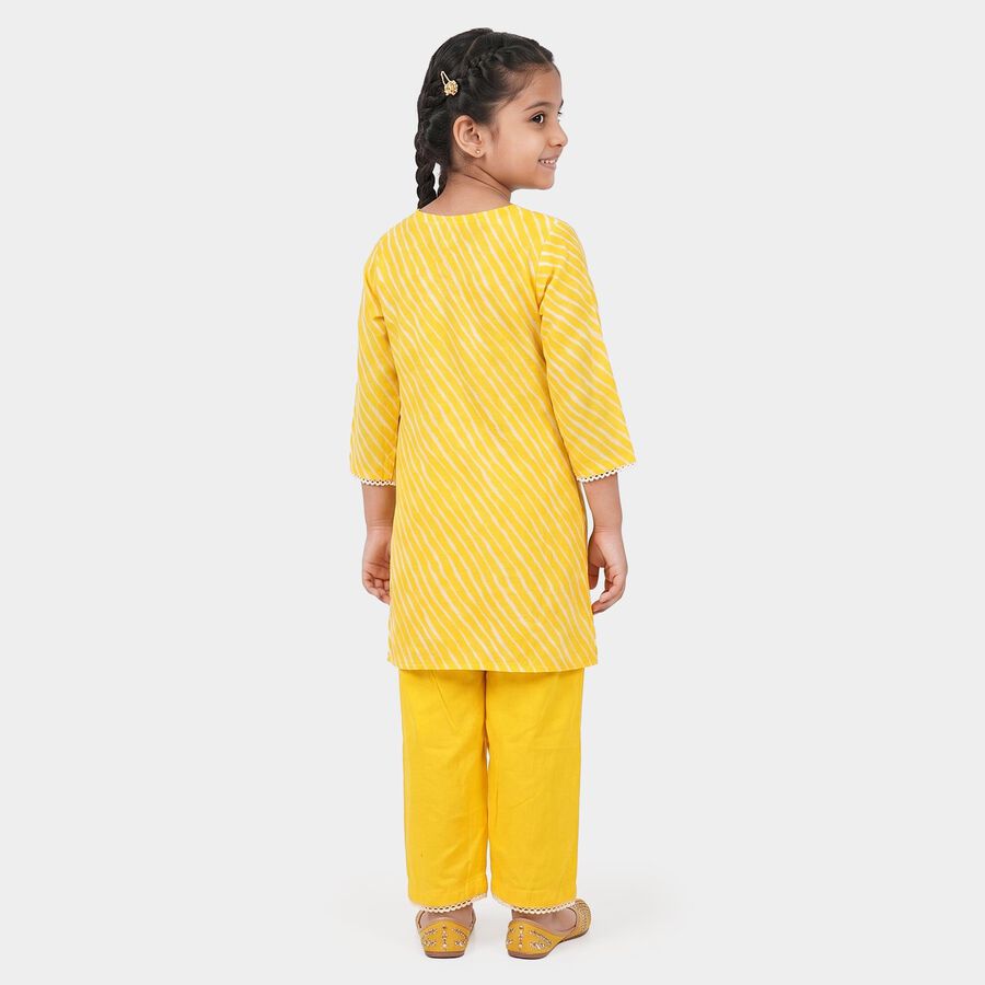 Girls Yellow Round Neck Fusion Set Upper and Bottom Set, पीला, large
