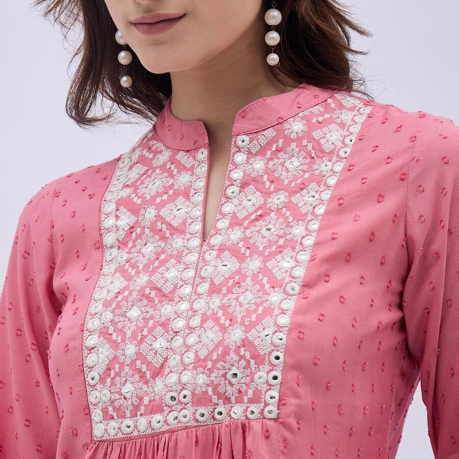 Women's Pink Embroidered Mandarin Collar Kurta, गुलाबी, large image number null
