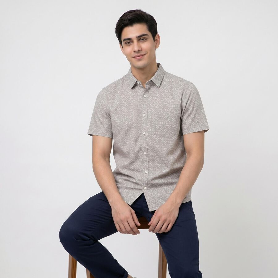 Men's Grey Cotton Geometric Regular Fit Casual Shirt, हल्का ग्रे, large