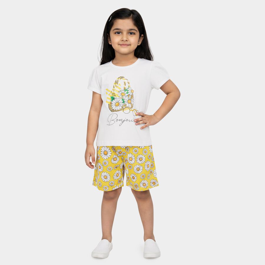 Girls Yellow Cotton Round Neck Short Set Upper and Bottom Set, पीला, large