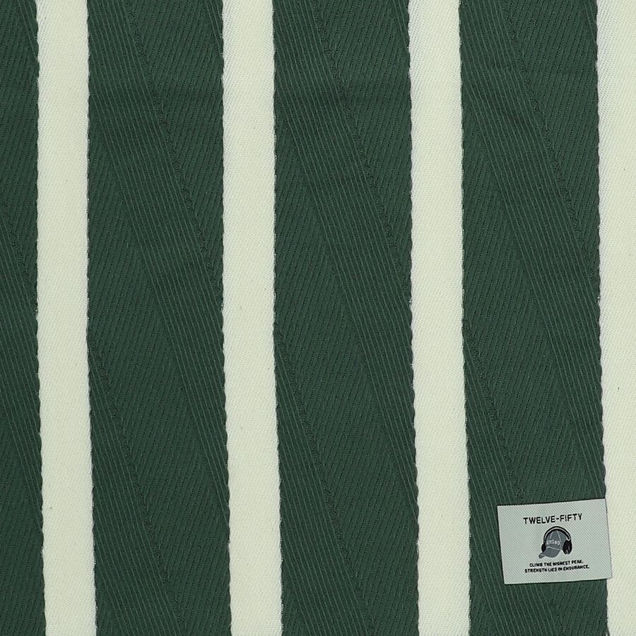 Boys Green Crew Neck Casual Half Sleeves T-Shirt, Dark Green, large