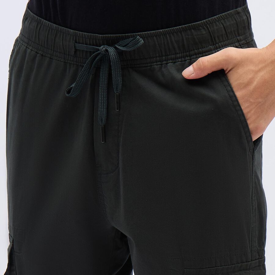 Men's Deep Charcoal Slim Fit Cargo Trousers, गहरा हरा, large image number null