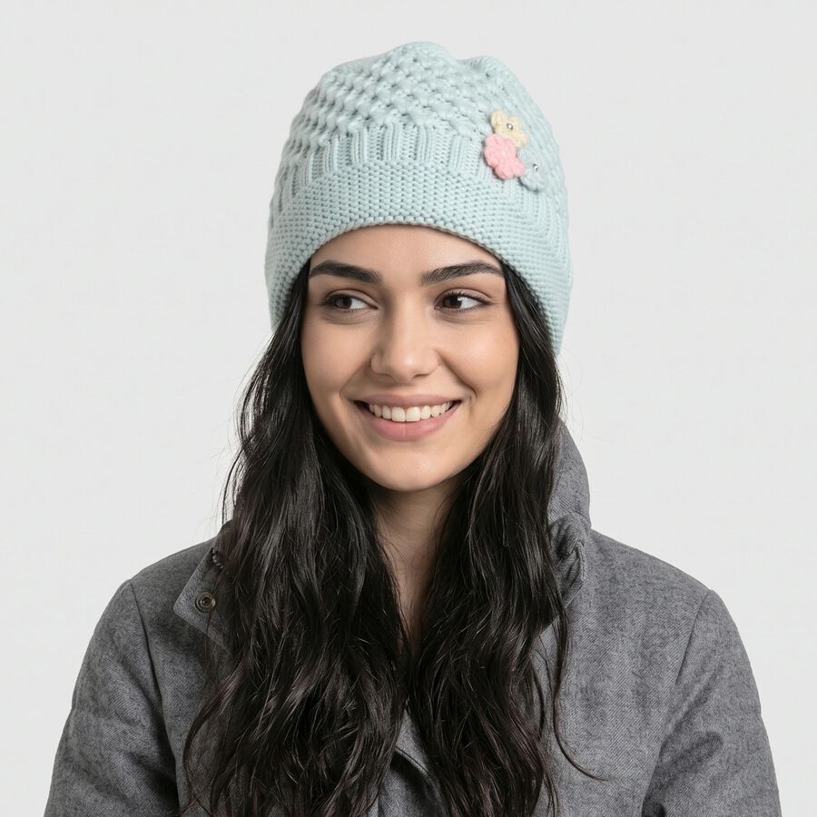 Women's Mint Green Floral Applique Beanie Cap, हल्का हरा, large