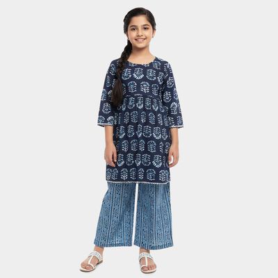 Girls' Navy Blue Round Neck Printed Flared Kurta and Palazzo Fusion Set