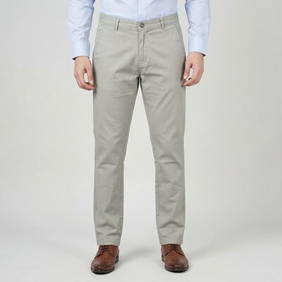 Men's Beige Slim Fit Flat-Front Casual Trousers
