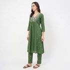 Women's Green Cotton V-Neck Embroidered Kurta, हल्का हरा, small