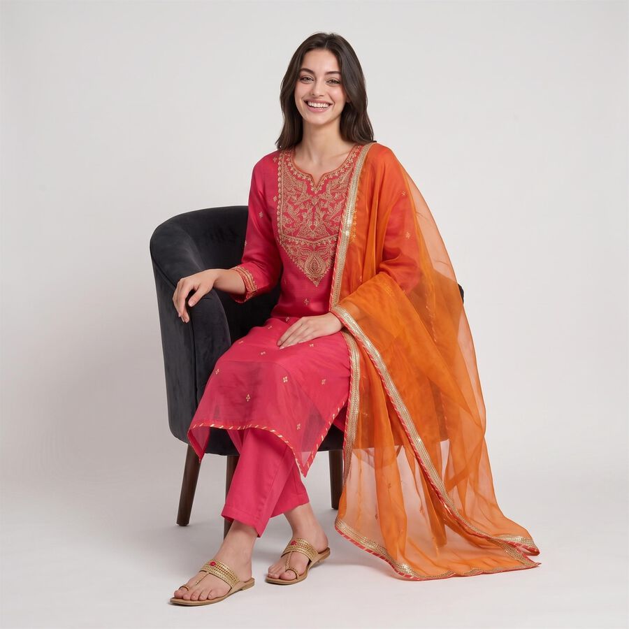 Women's Fuchsia Notch Neck Embroidered Kurta, रानी (फ्यूशिया), large