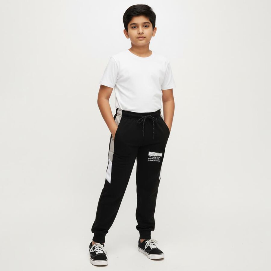 Boys' Winter Pyjama, काला, large image number null