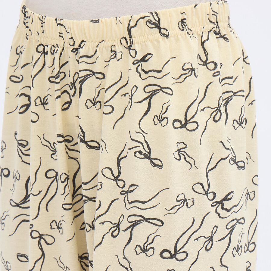 Ladies' Cream Slim Fit Flared Capri, Off White, large image number null