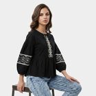 Women Black Round Neck Regular Fit Shirt, काला, small
