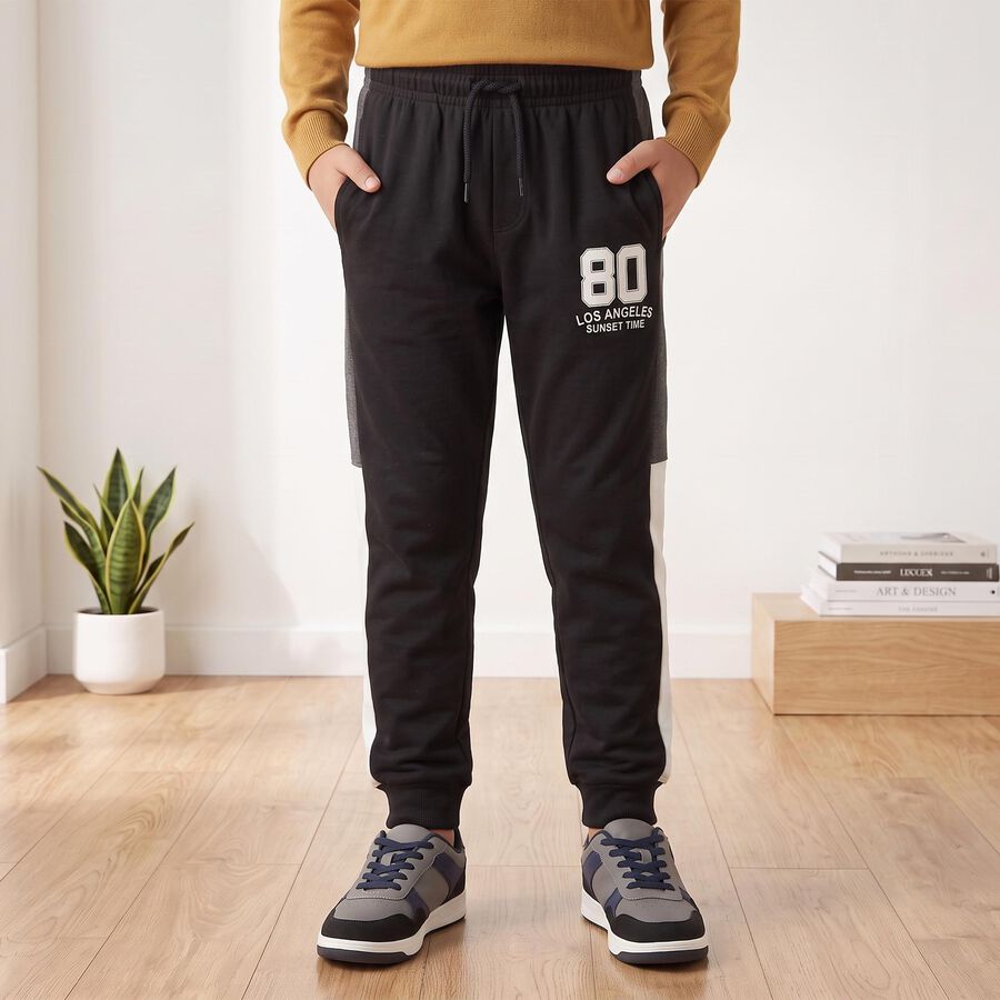 Boys' Black Jogger Graphic Printed Winter Pyjama, काला, large