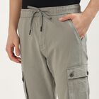 Men's Light Sage Green Slim Fit Cargo Trousers, हल्का ग्रे, small image number null