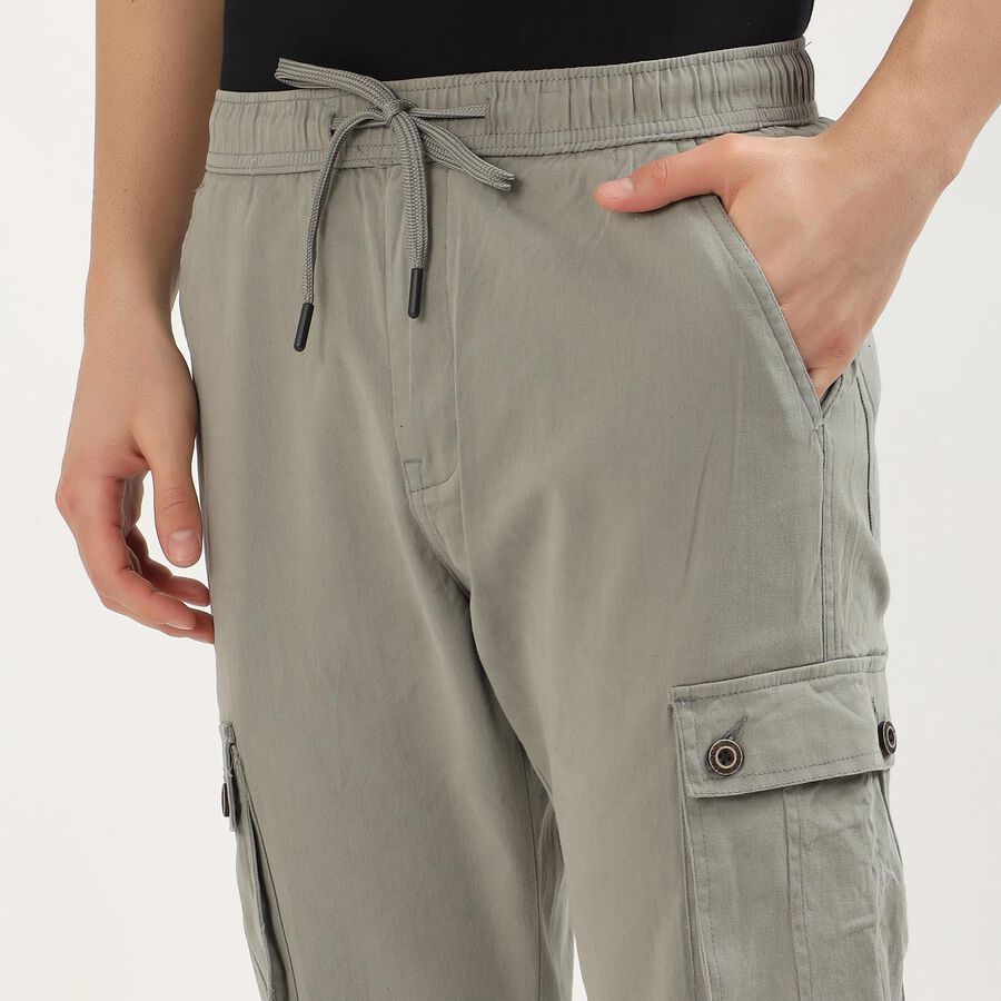 Men's Light Sage Green Slim Fit Cargo Trousers, हल्का ग्रे, large image number null
