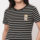 Women Black Round Neck Regular T-Shirt, काला, small