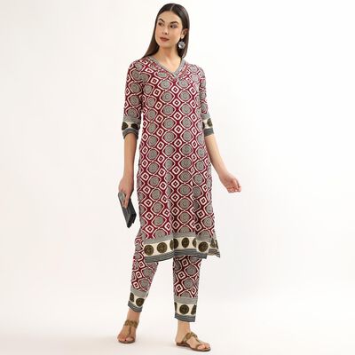 Women's Burgundy Solid Ethnic Set