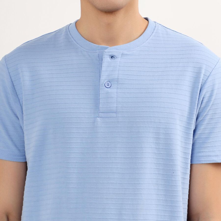 Men's Henley Half Sleeves T-Shirt , हल्का नीला, large image number null