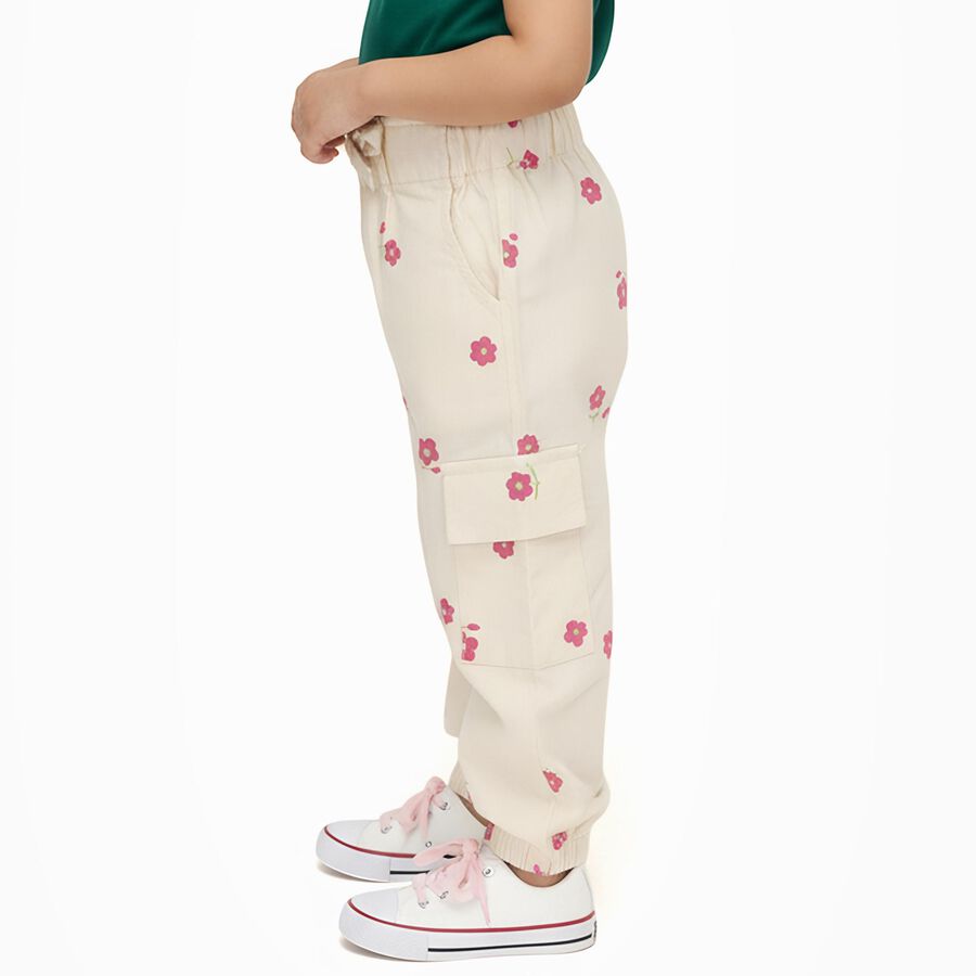 Girls Beige Floral Printed Relaxed Fit Cargo Trousers, गहरा पीला, large image number null