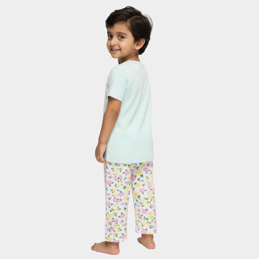 Girls Light Mint Green Round Neck Casual Capri Set, हल्का हरा, large image number null