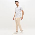 Men's Light Beige Slim Fit Flat-Front Casual Trousers, गहरा पीला, small image number null