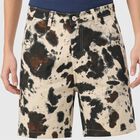 Men's Off White Regular Fit Printed Bermuda Shorts, ऑफ व्हाइट, small