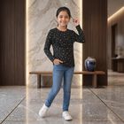 Girls' Black Round Neck Floral Regular Top, काला, small