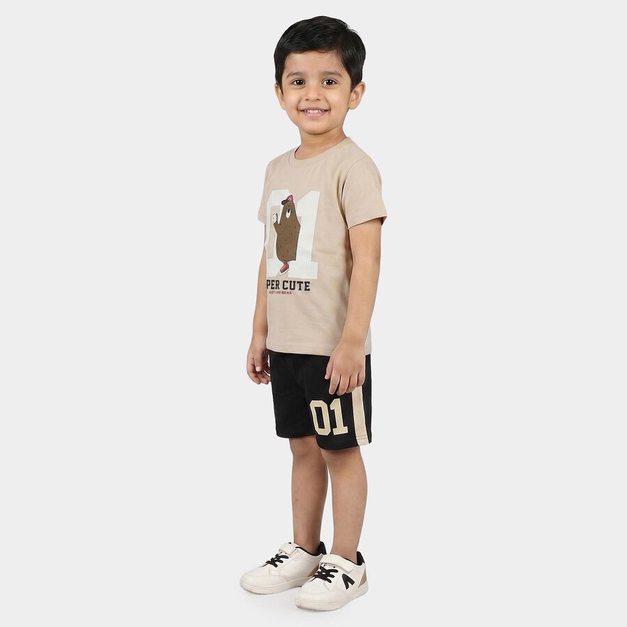 Boys Beige 100% Cotton Round Neck Graphic Print Baba Suit, गहरा पीला, large