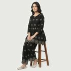 Women's Black Cotton Notch Neck Embroidered Kurta, काला, small