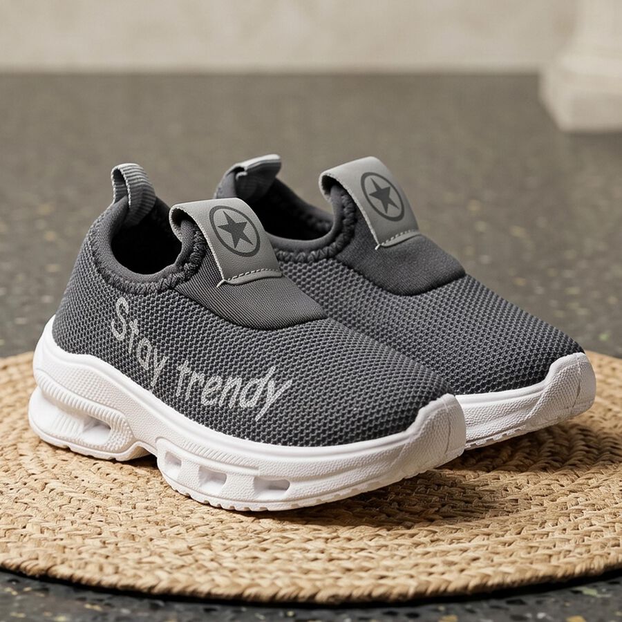 Boys' Grey Slip-On Casual Sneakers, ग्रे, large