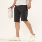 Men's Grey Regular Fit Tropical Print Jamaican Shorts, Dark Grey, small