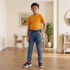 Boys' Blue Jogger Fit Paneled Jogger Jeans, गहरा नीला, small