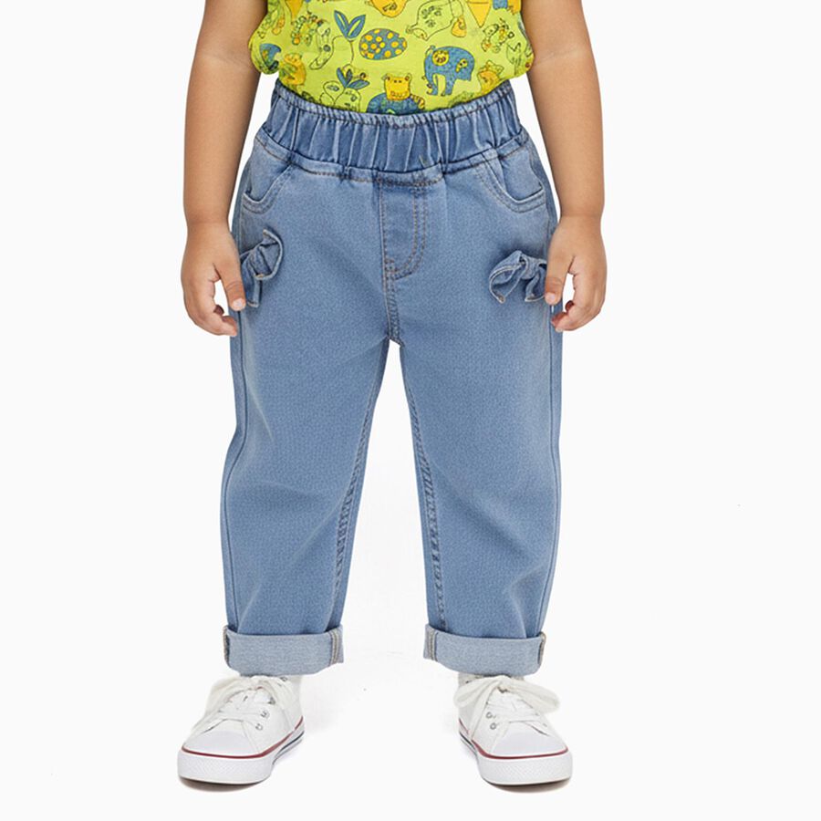 Infants Light Blue Relaxed Fit Decorative Jeans, मध्यम नीला, large image number null