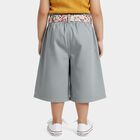 Girls Grey Regular Fit Solid Capri Pants, हल्का ग्रे, small