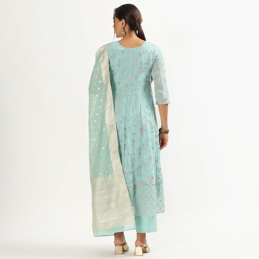 Women's Light Aqua Blue Round Neck Embroidered Kurta, हल्का नीला, large image number null