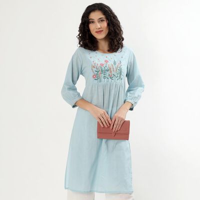 Women's Light Blue Cotton Round Neck Straight Kurta