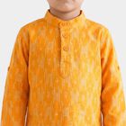 Boys Yellow Cotton Mandarin Collar Regular Fit Casual Shirt, पीला, small