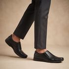 Men's Black Slip-On Loafer Formal Shoes, Black, small