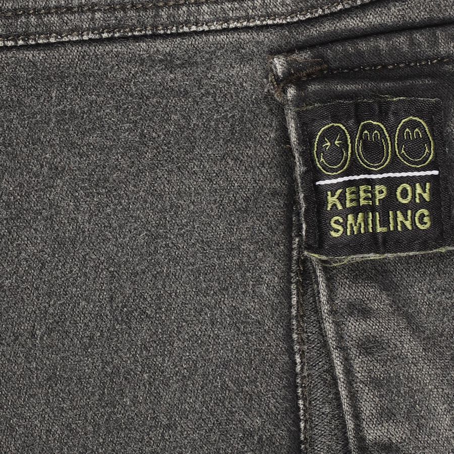 Boys' Muted Charcoal Black Cargo Style Jamaican Shorts, ओलिव, large image number null