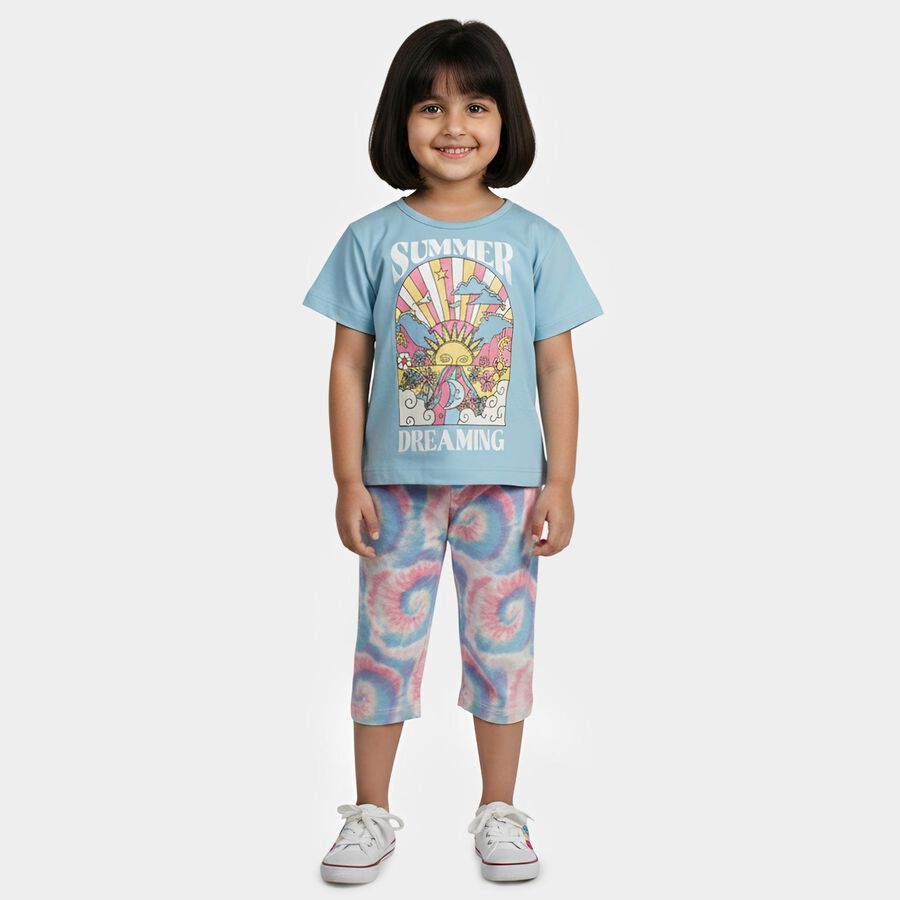 Girls Light Blue Round Neck T-Shirt Set Top and Capri Set, Light Blue, large