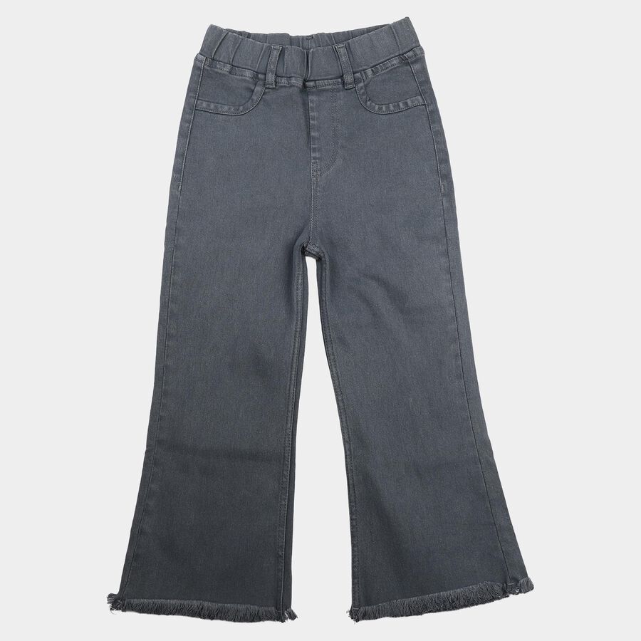 Girls Grey Flared Fit Frayed Hem Jeans, गहरा ग्रे, large
