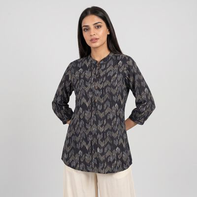 Women's Dark Grey Mandarin Collar Printed Kurti