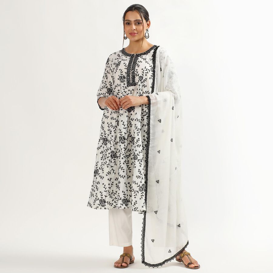 Women's White Round Neck Embroidered Kurta, ऑफ व्हाइट, large image number null